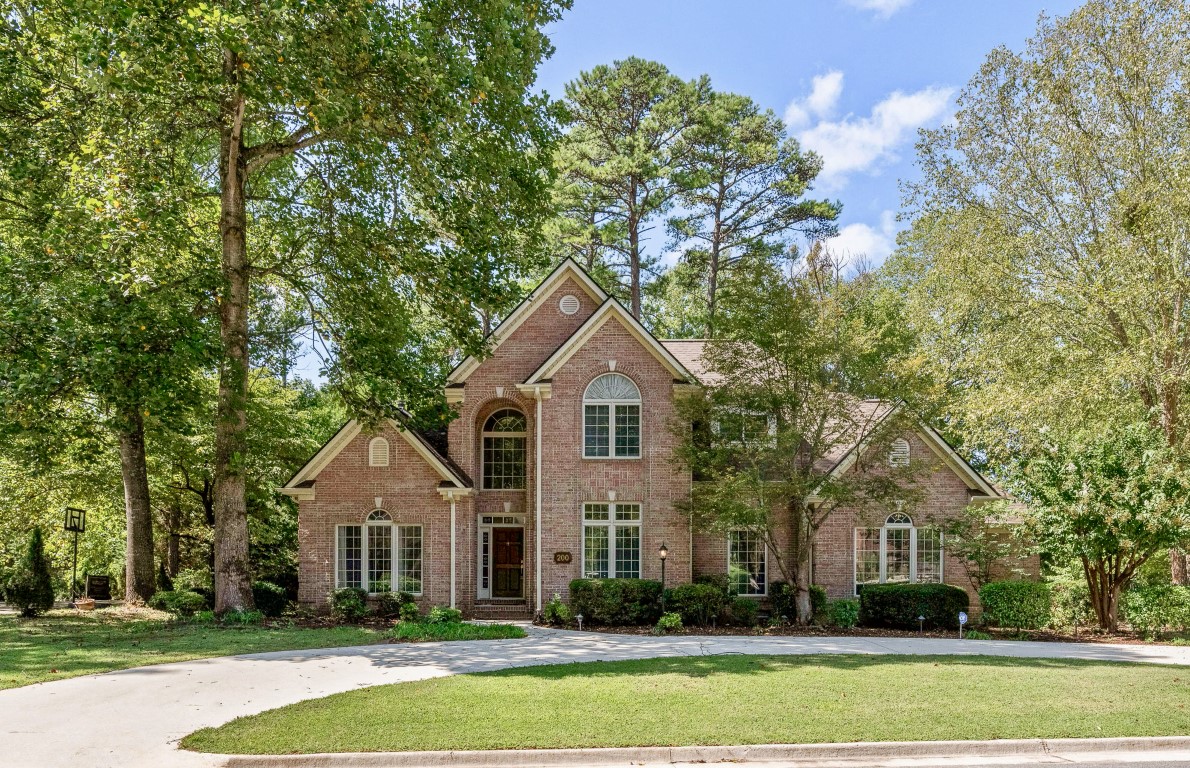 200 Hidden Valley Way: Gorgeous Custom Home in Stratford Square Estates!