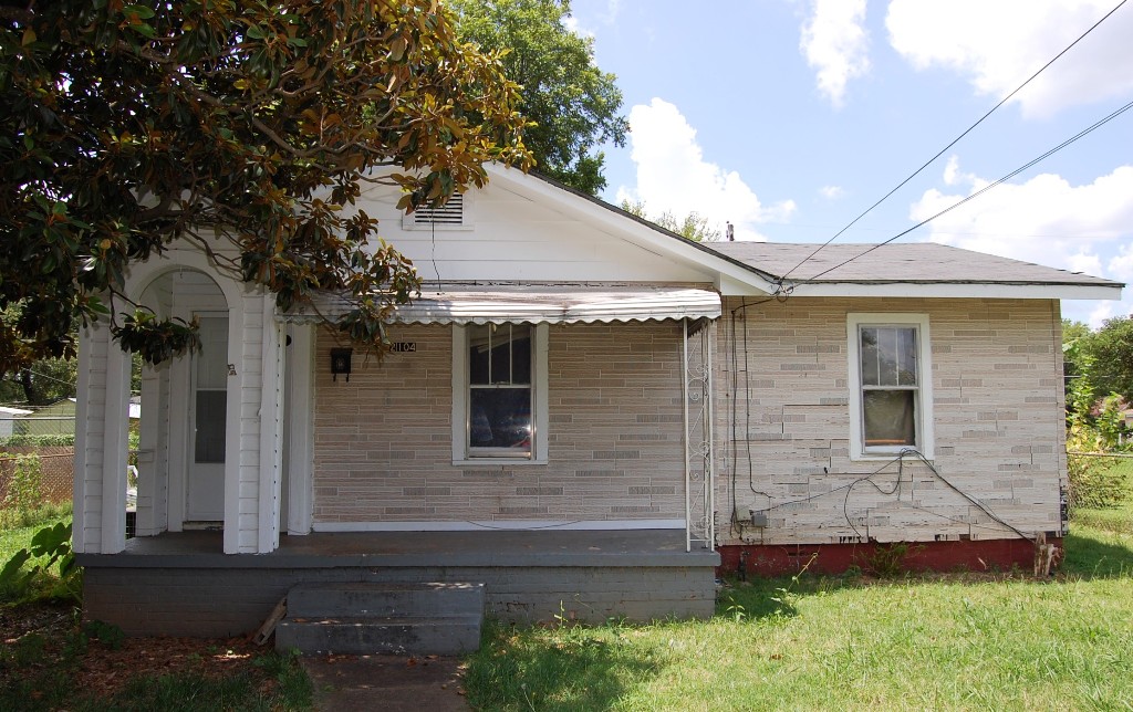 Huntsville Real Estate for Sale: 2104 Summer Avenue 